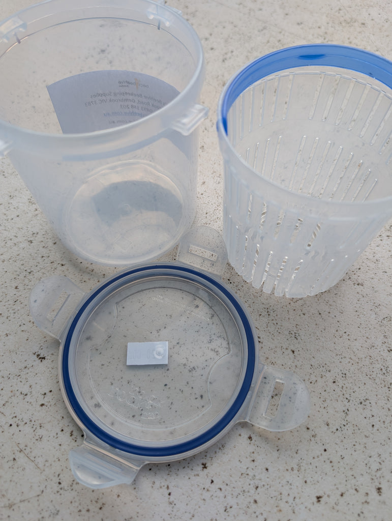 Varroa Alcohol Check Cannister - for varroa mite survellience