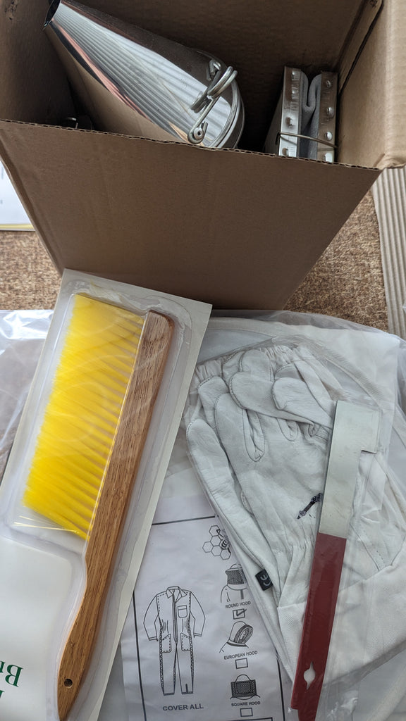 Ultimate Beekeeper Starter Kit + vented bee suit