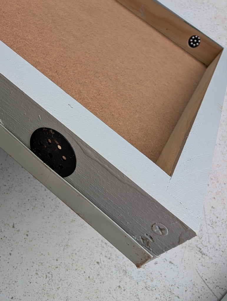 Lid Complete Painted - migratory style - 8 frame size Assembled- inc Vents cream/grey