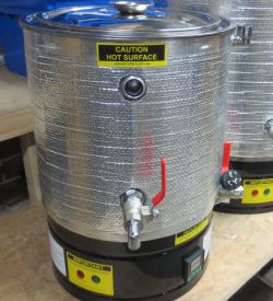 Picture of wax melter for backyard beekeeping in Australia for sale