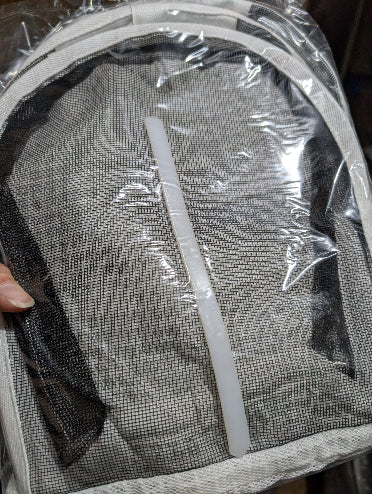 Fencing/Sheriff style hood for beekeeping suit or jacket