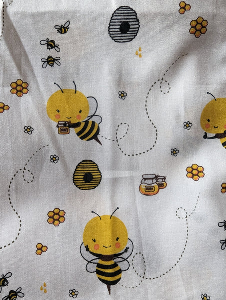 Toy Carrier for Children to wear - Pattern: Cartoon bees on white background